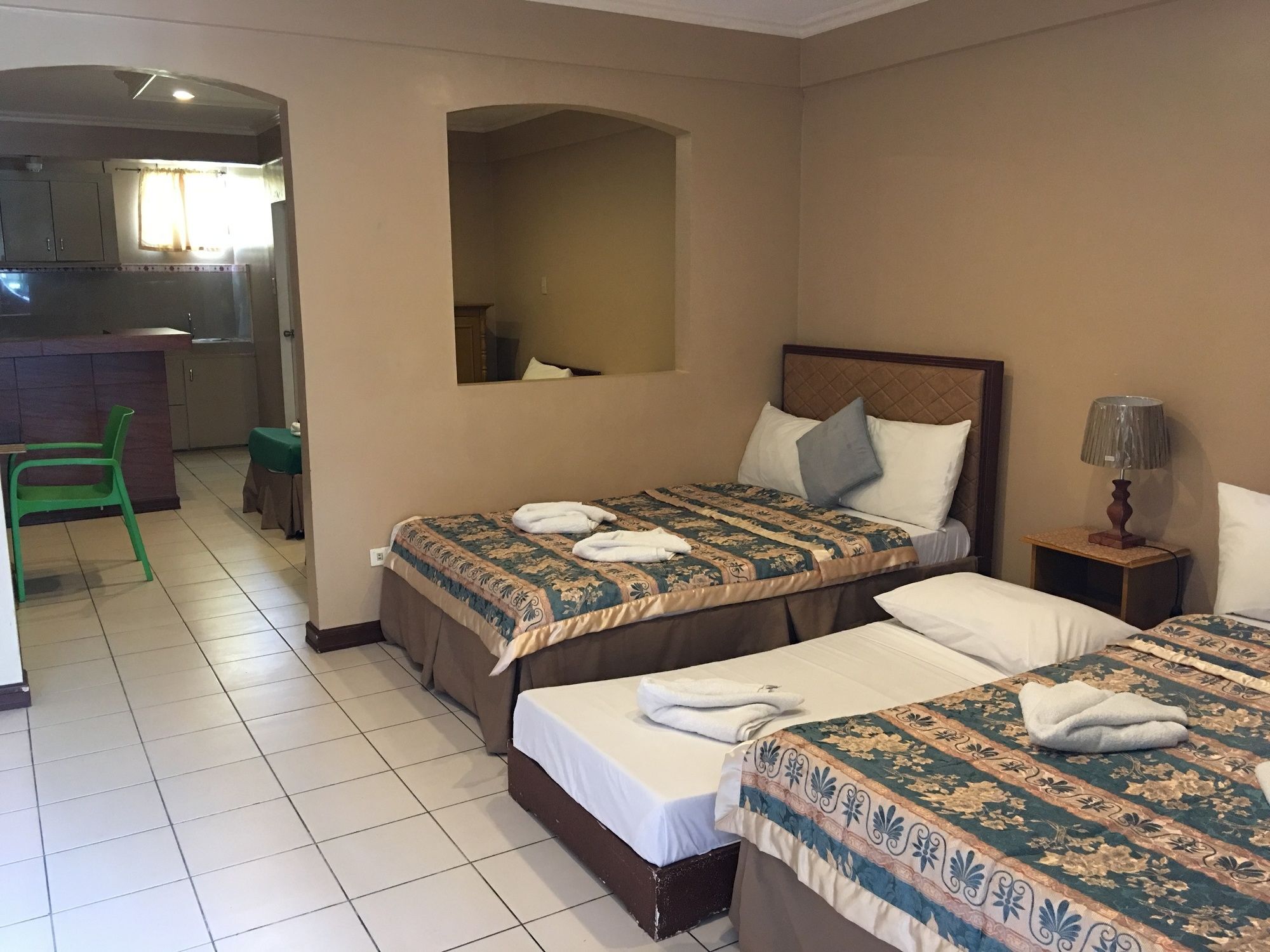 Casa Felipa Hotel Laoag Buitenkant foto