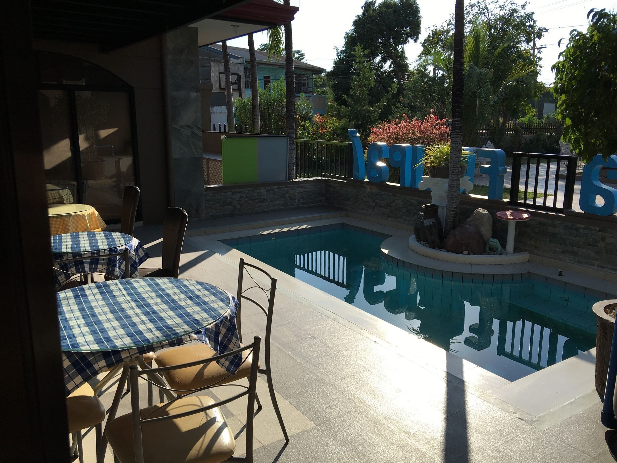 Casa Felipa Hotel Laoag Buitenkant foto
