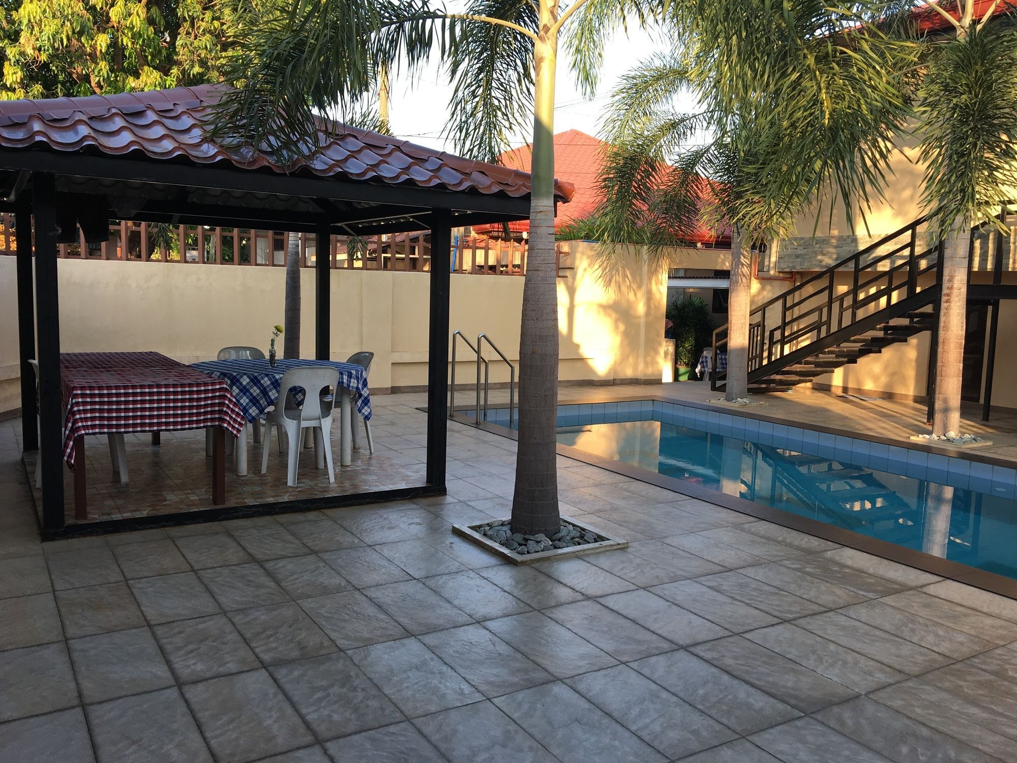 Casa Felipa Hotel Laoag Buitenkant foto